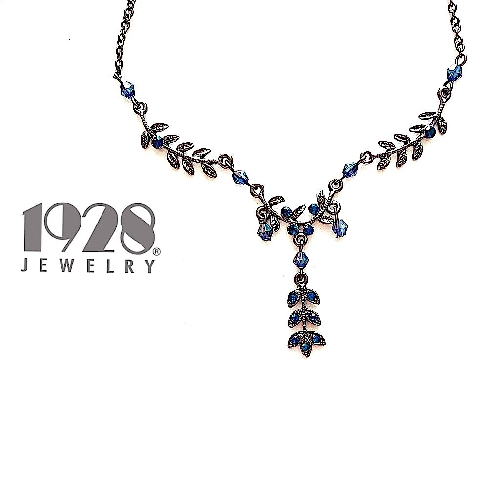 ❗️SOLD❗️Vintage 1928 Necklace